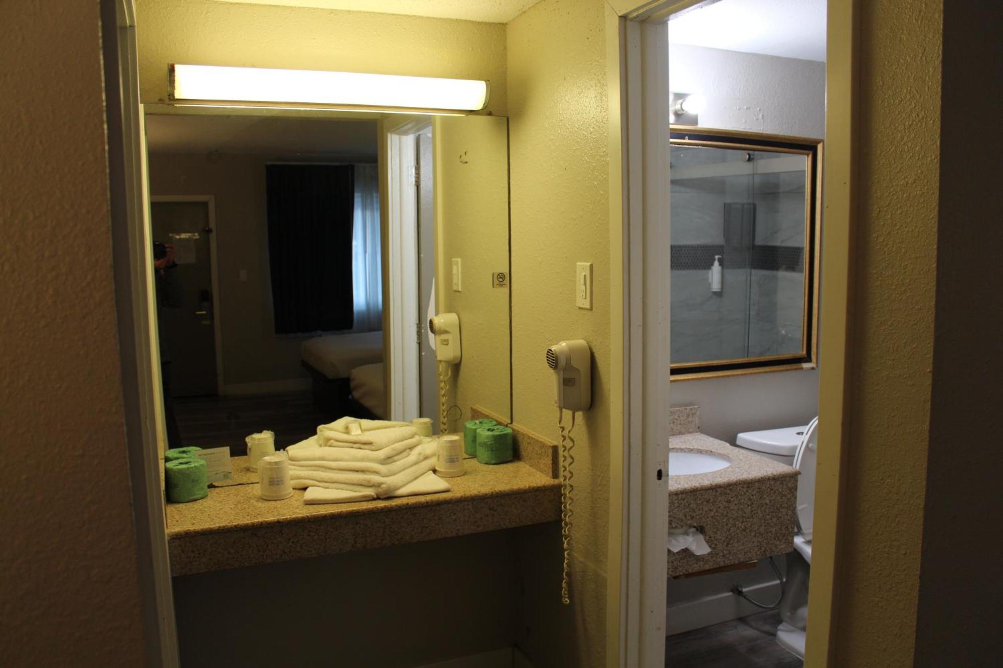 Days Inn By Wyndham Wrightstown Mcguire Afb Bordentown Buitenkant foto