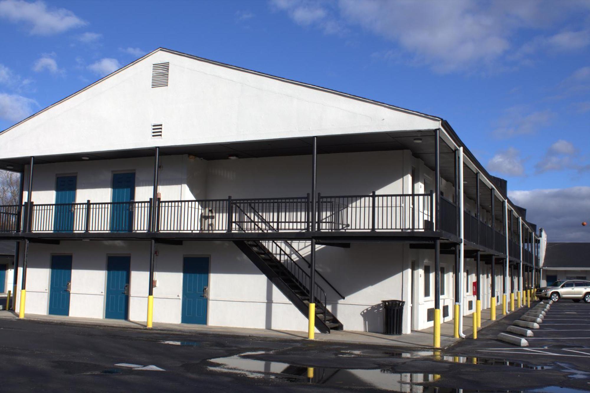 Days Inn By Wyndham Wrightstown Mcguire Afb Bordentown Buitenkant foto