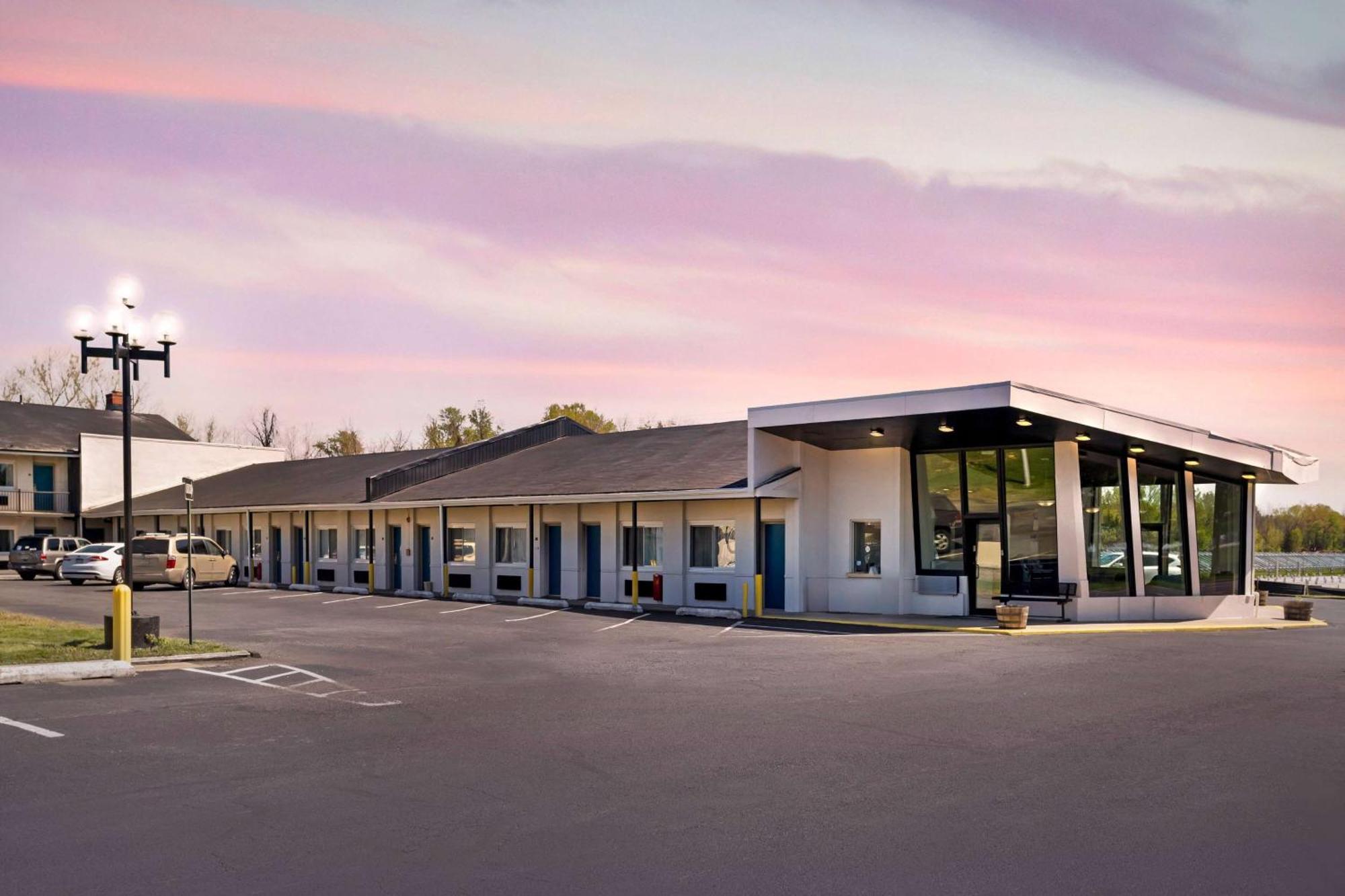 Days Inn By Wyndham Wrightstown Mcguire Afb Bordentown Buitenkant foto