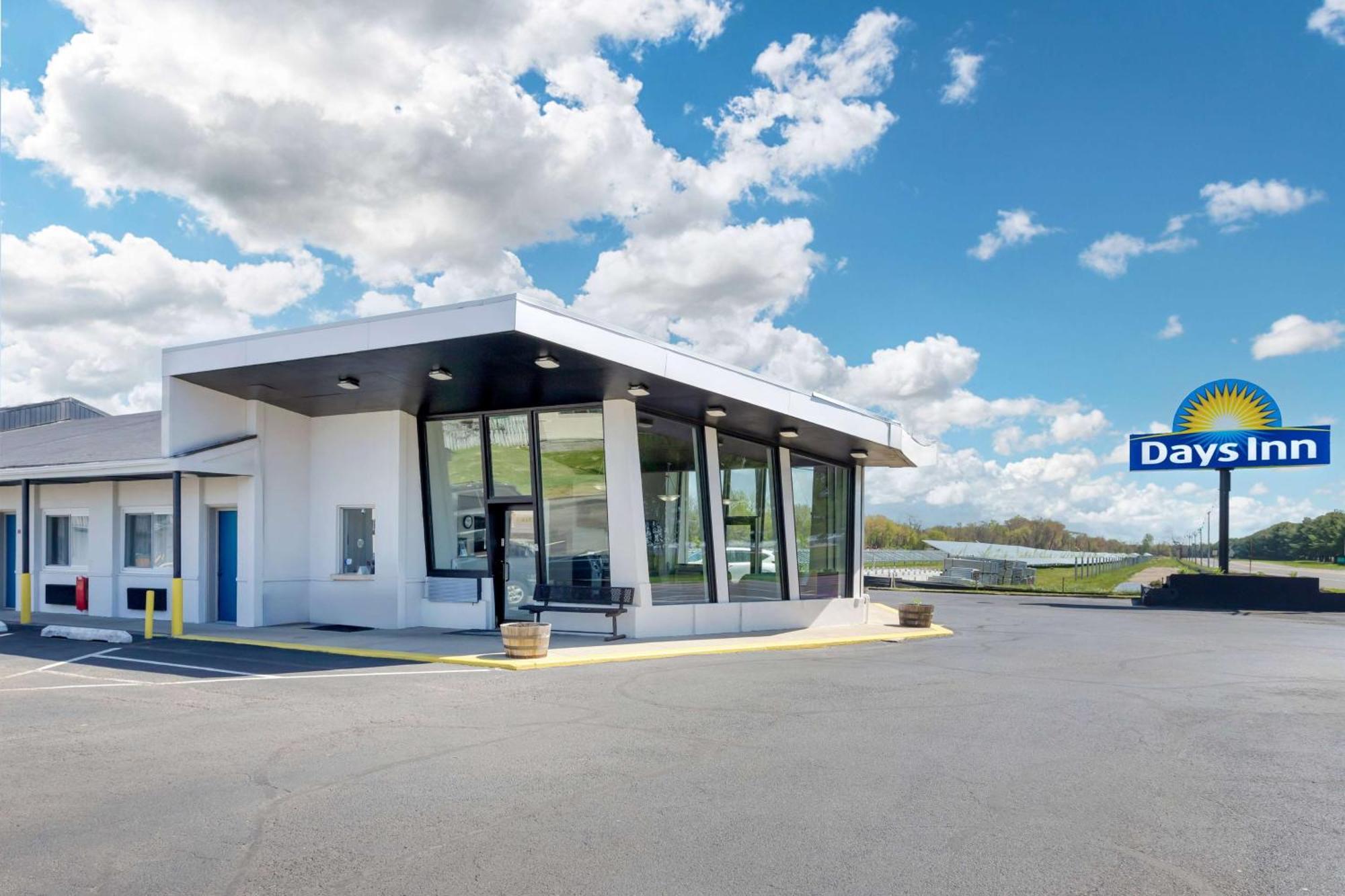 Days Inn By Wyndham Wrightstown Mcguire Afb Bordentown Buitenkant foto